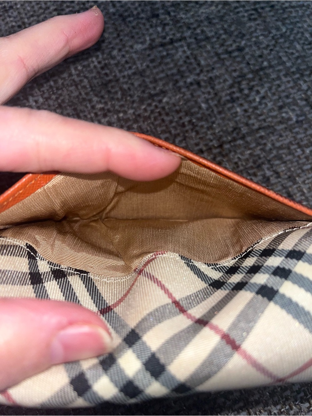 Burberry Nova Check Wallet - Picture 7 of 8